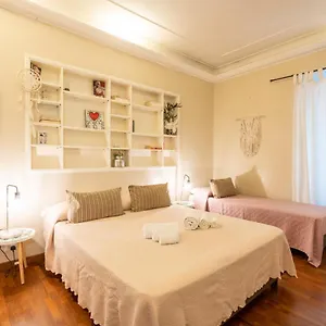 Apartment Colosseo Ohana Intero Open Space, Rome
